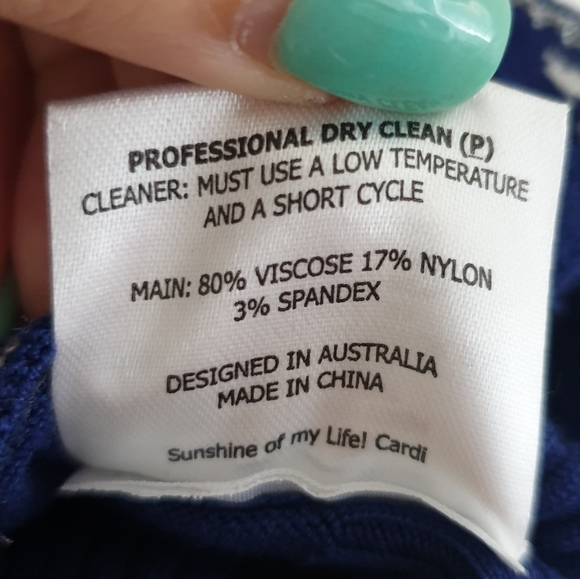 Alannah Hill, Size 8, navy patterned cardigan - Picture 4 of 5